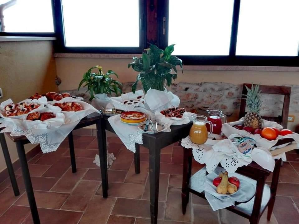 La Rupe Bed And Breakfast Норма Экстерьер фото