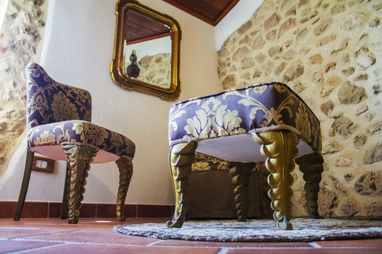 La Rupe Bed And Breakfast Норма Экстерьер фото